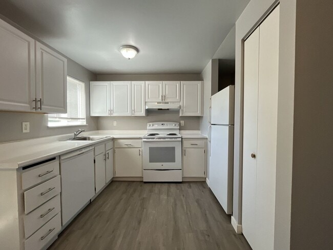 Photo - 8332 SW 21st Ave Unit #9
