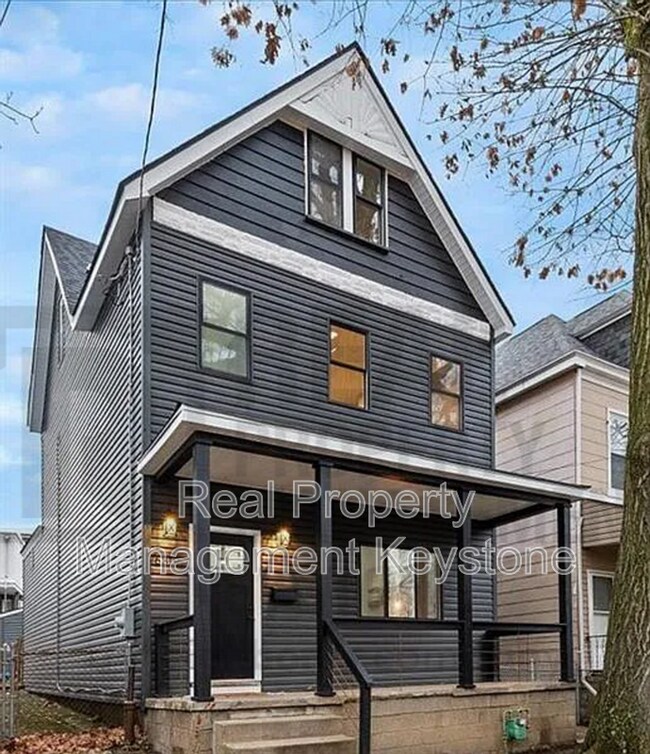 Photo - 6319 St Marie St