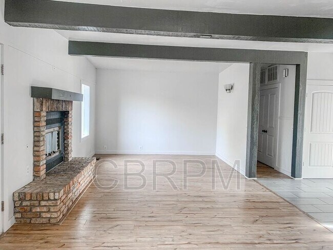 Photo - 2510 47th St