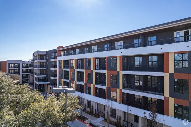 De enero de 2023 - Fifteen15 South Lamar Apartments