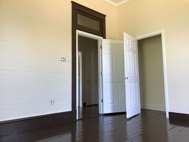 Photo - 6400 Mt Olivet Rd