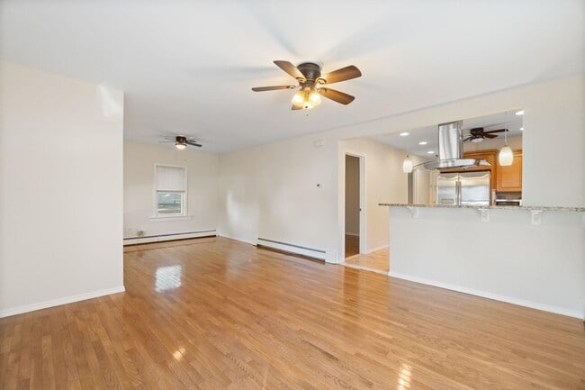 Photo - 15 Vine St