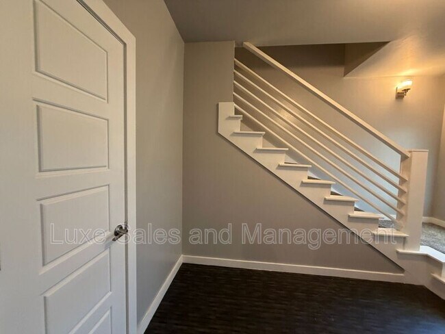 Photo - 613 NW 176th St Unidad B