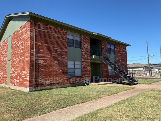 Photo - 1715 Short St Unit A