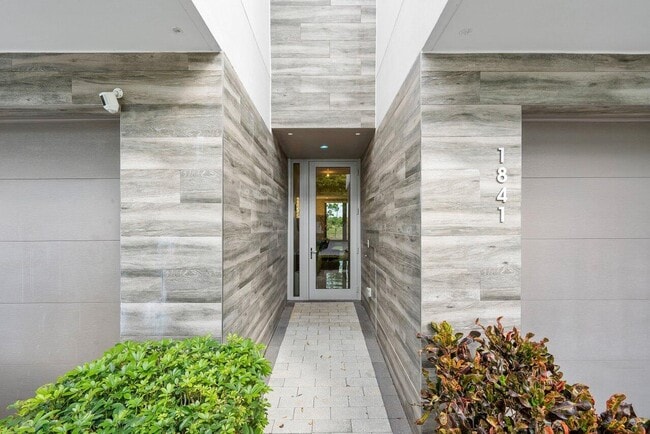 Photo - 1841 NW 42nd Dr