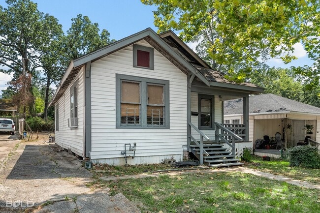 Photo - Charming Remodeled Home in the Heart of Sh...
