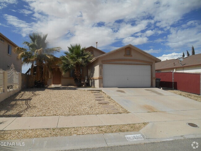 Building Photo - 14017 Tierra Vergel Dr Rental