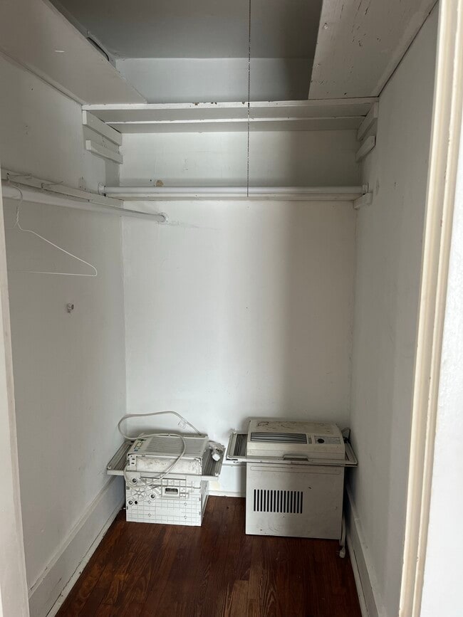Photo - Perry Unit 2