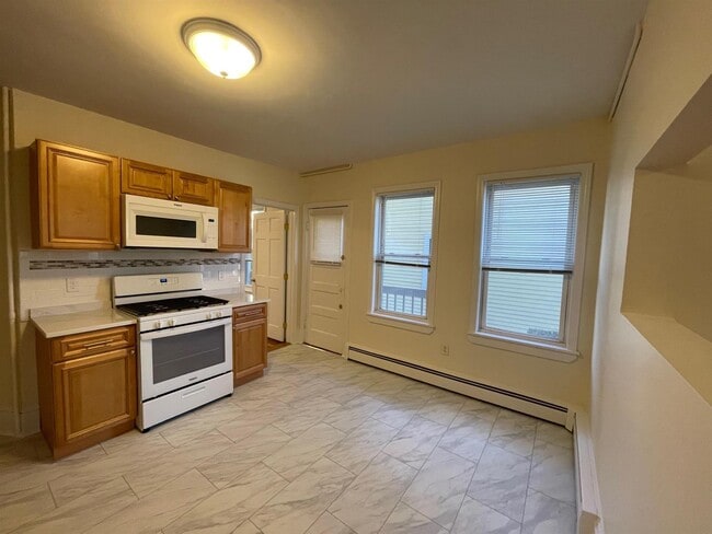 Photo - 42 Linden Ave Unit 1