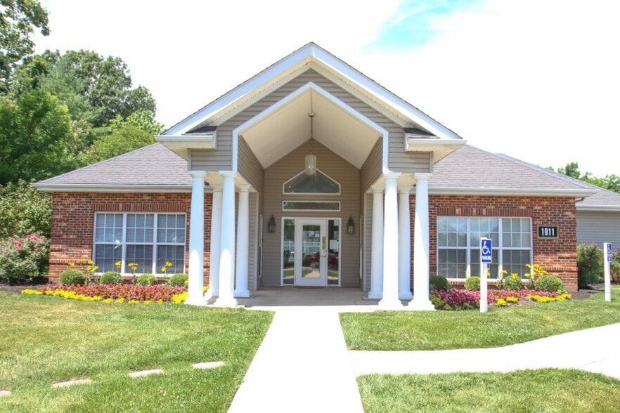 Our lovely clubhouse and leasing center