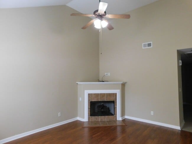 Photo - 2755 Southwood Ln