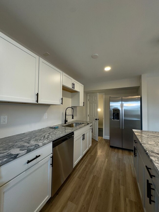 Photo - Spacious 3Bed/2Bath Townhome with Modern Amenities and Outdoor Space in Woodlawn MD