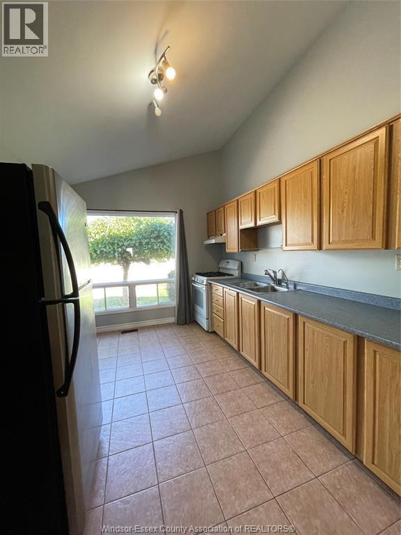 Photo - 8125 Little River Rd