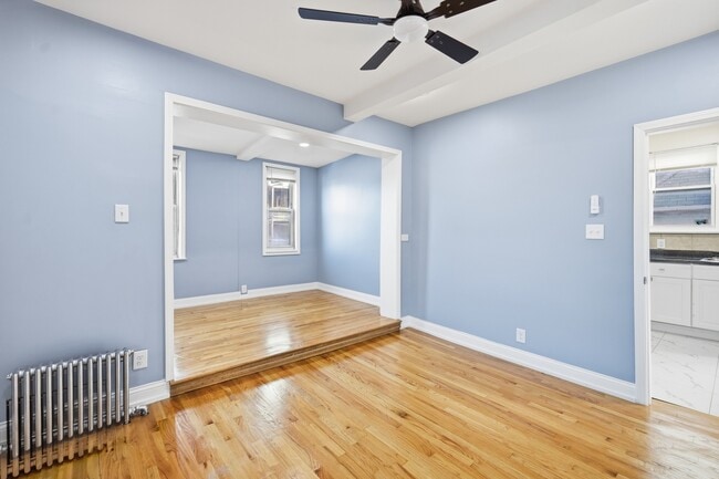 4827 N Spaulding Ave Unit 2R