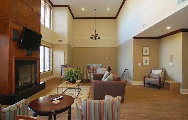 Photo - Furnished 2 Bedroom 2 Bathroom Unit ade101