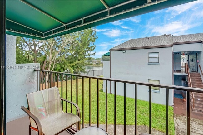 Photo - 7411 SW 152nd Ave Unit 6-206