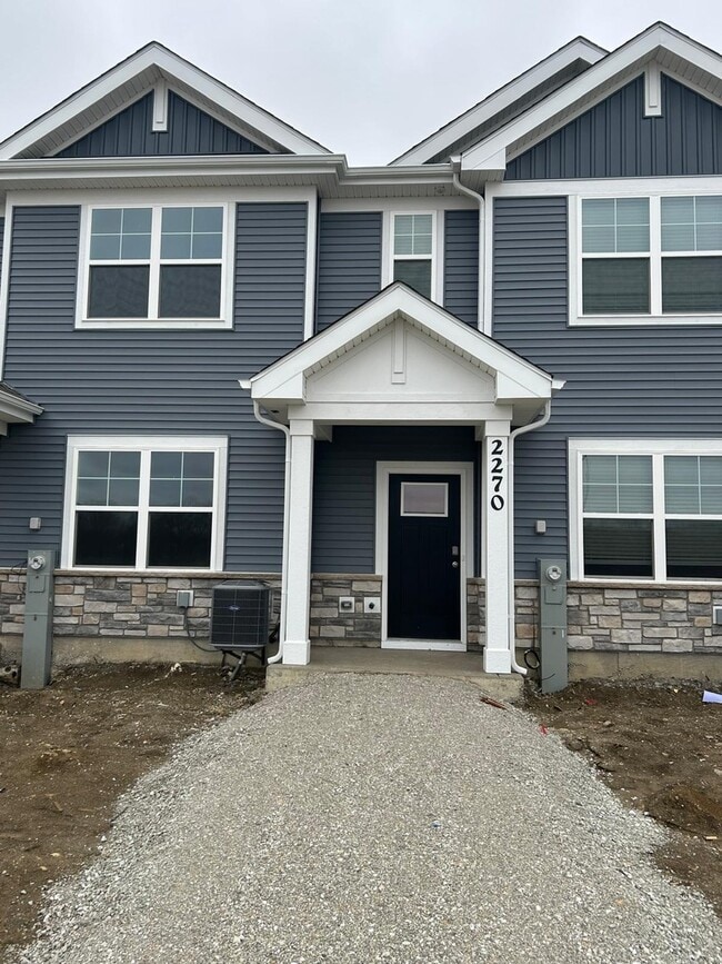 Building Photo - 2270 Barbera Dr