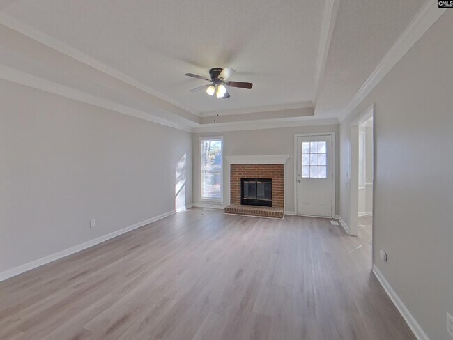 Photo - 118 Goldleaf St