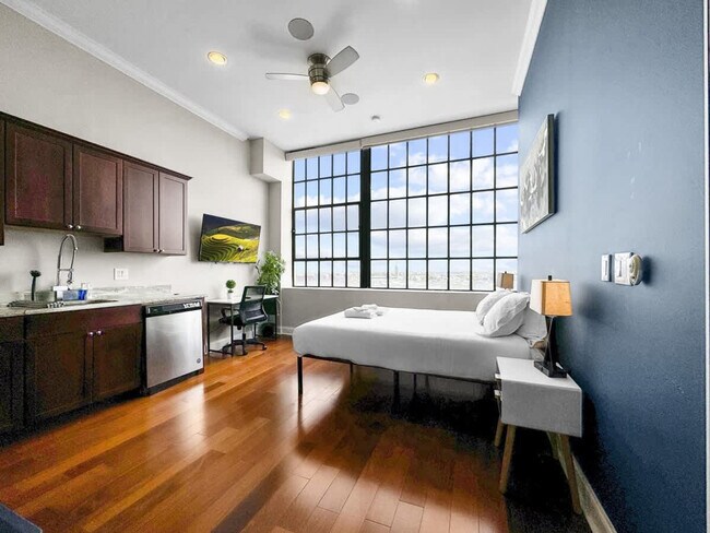 Photo - 1421 N 5th St Unidad ID1055950P