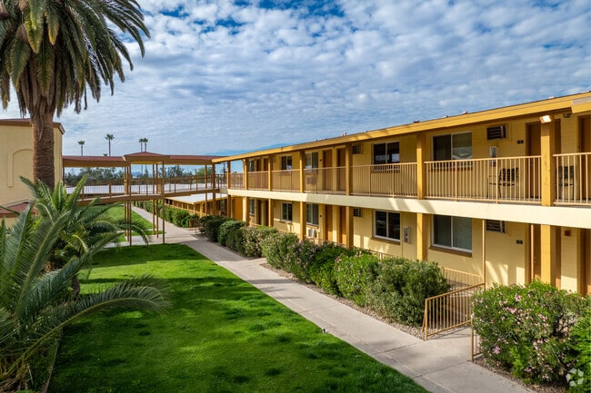 Catalina Village Apartments