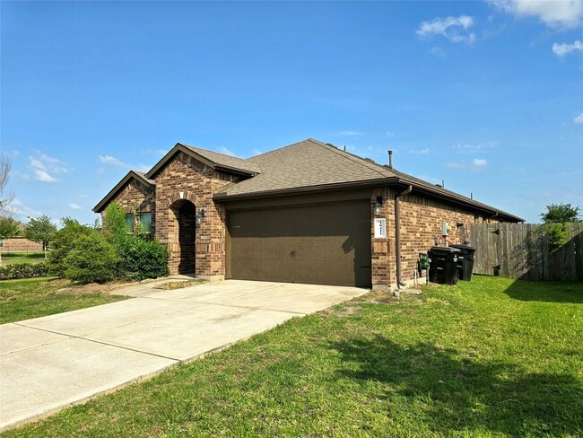 Photo - 18411 Pelham Holw Trl