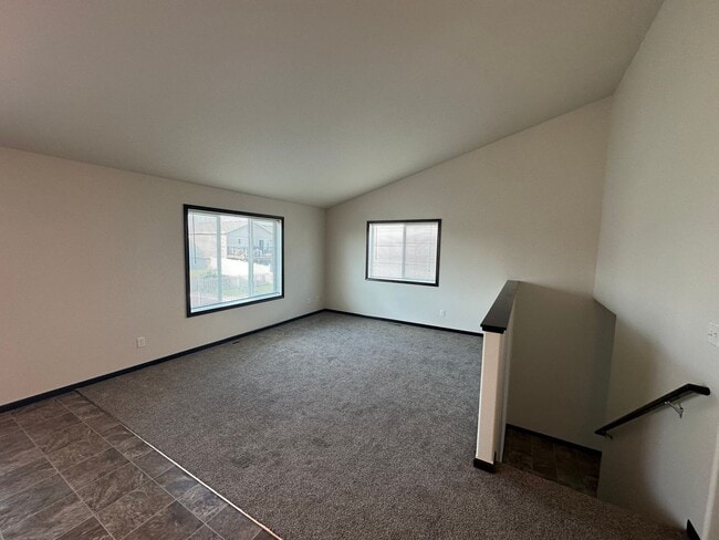 Photo - 3 Bed 3 Bath Twin Home