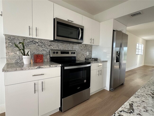 Photo - 12701 SW 13th St Unit 401F