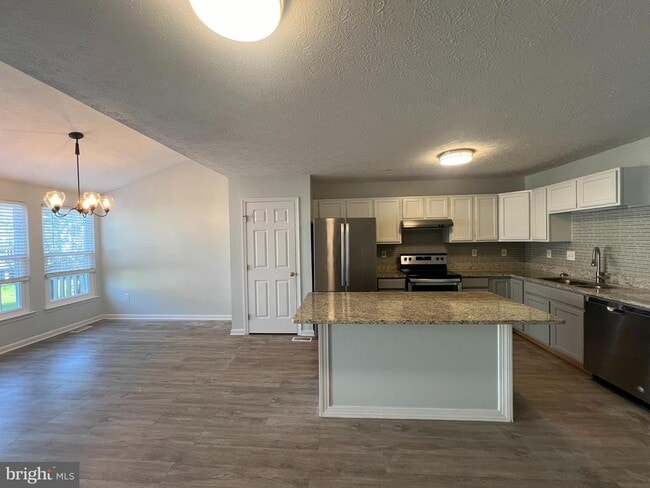 Photo - 2579 Blue Water Blvd