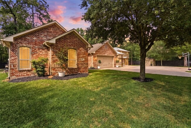 Photo - 1680 Beech Dr