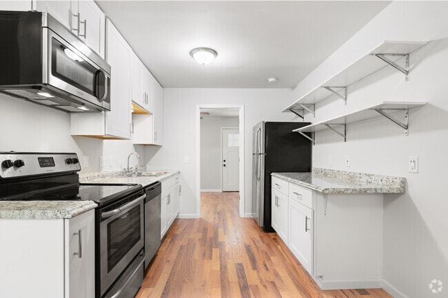 Building Photo - 1009 N Buchanan Blvd Unit R Rental