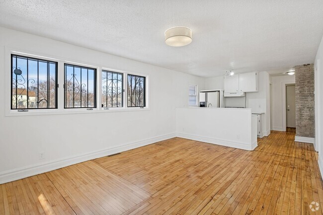 Building Photo - 2903 14th Ave S Rental
