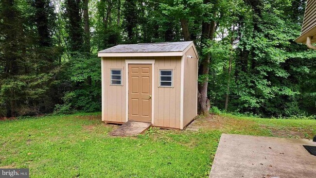 Photo - 7255 Moss Ln Apartment