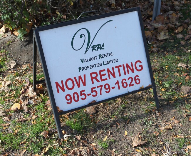 Photo - The Viscount & Cavalier Apartments