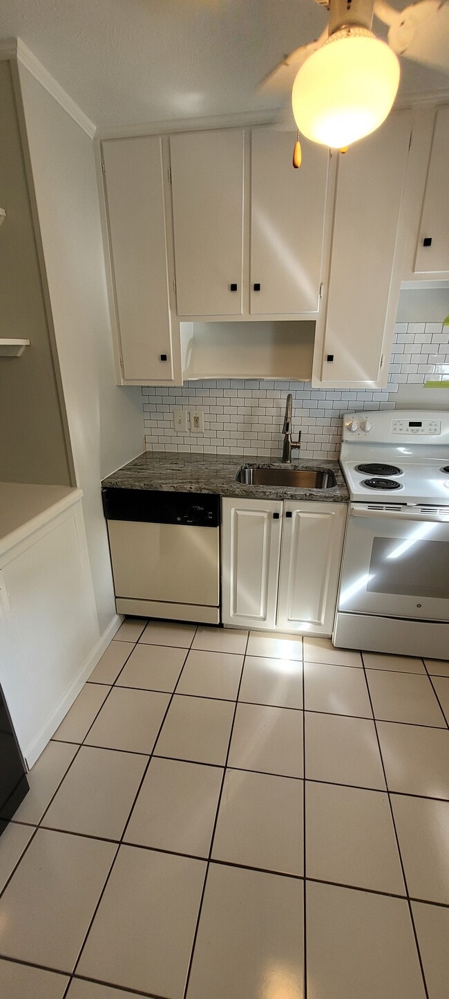 1805 Villa Dr Unit 1805