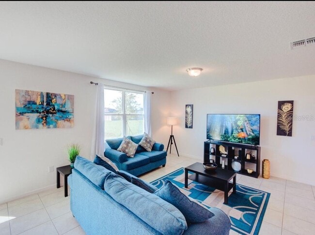 Photo - For Rent: Spacious 4 Bed, 2 Bath Home in P...