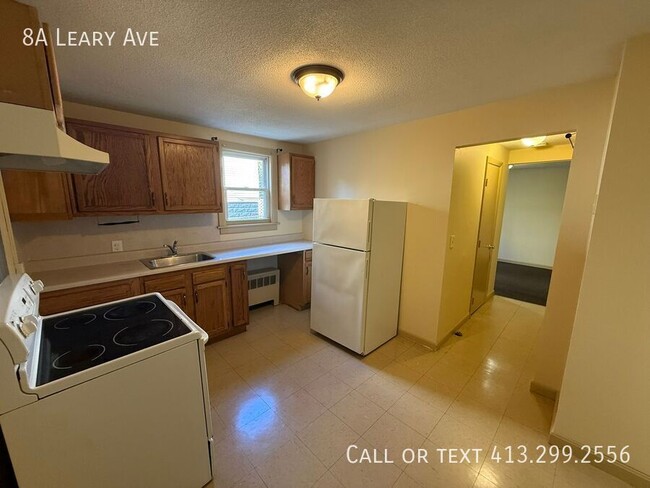 Building Photo - 8A Leary Ave-