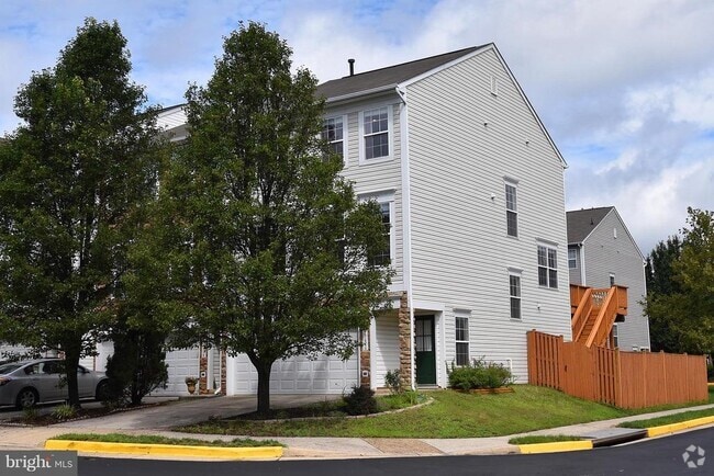 Building Photo - 43696 Phelps Terrace Rental