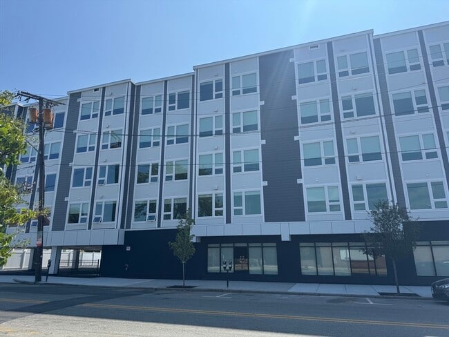 Building Photo - 791 Broadway Unit 209 Rental