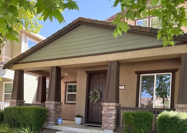 Building Photo - Available on June 1st.  Occupied.  DO NOT DISTURB TENANTS