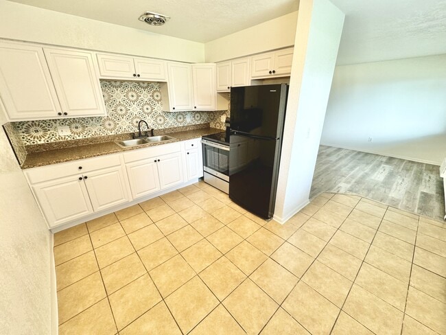 7120 Hooker St Unit 107