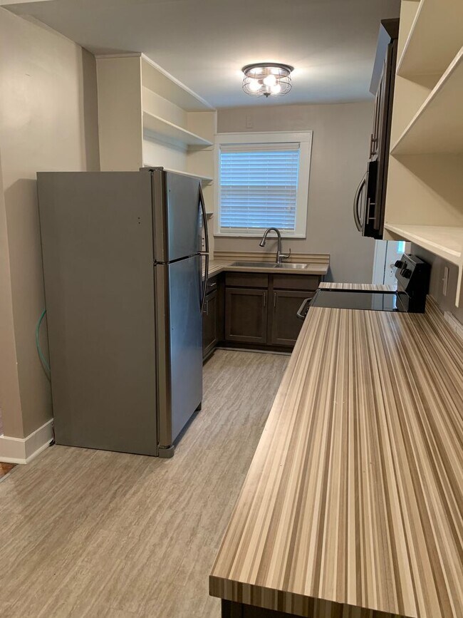 Photo - 1410 Calvin Ave Unidad 1410 Calvin Ave  b