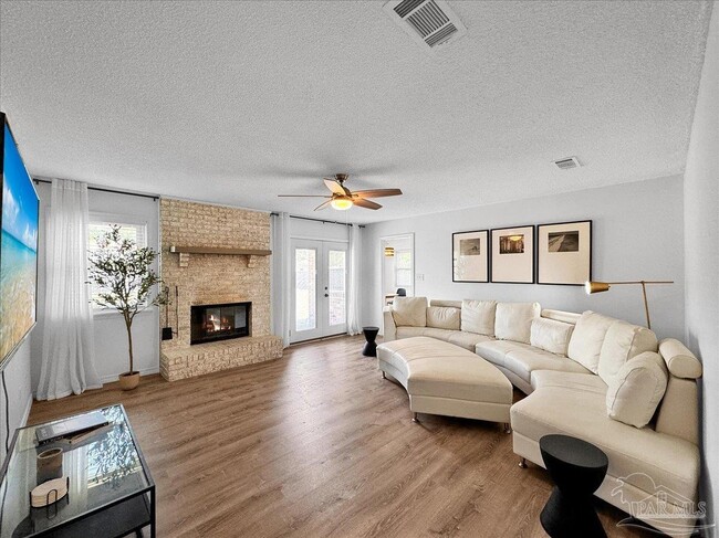 Photo - 12148 Sage Ave