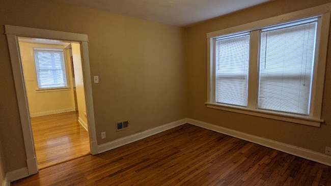 Photo - 5225 Bancroft Ave