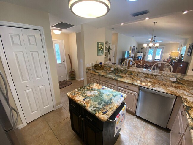 Photo - Beautiful Over Sized TURNKEY SEASONAL 2 be...
