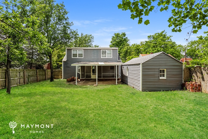 Photo - 11 Redbud Dr