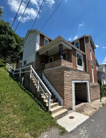 Photo - 19 Bellevue St