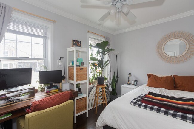 Photo - 3706 N Sheffield Ave Unit 3708-208
