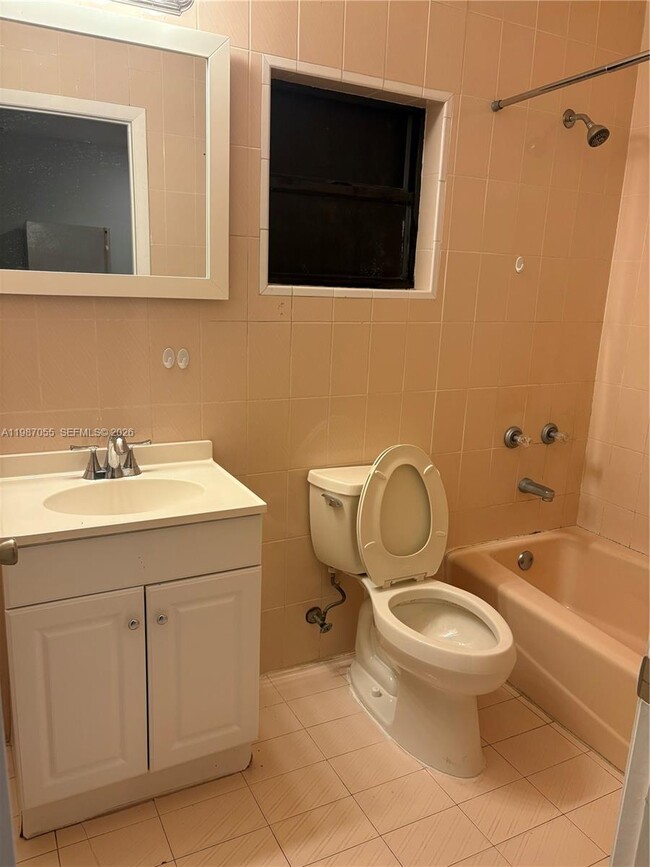 Photo - 4051 NW 5th St Unit 1