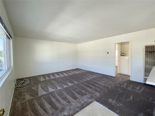 Photo - 16231 Gramercy Pl
