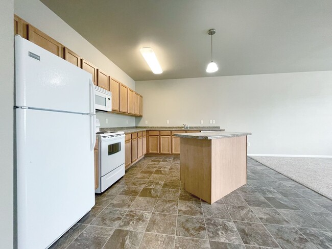 Encore Apartments